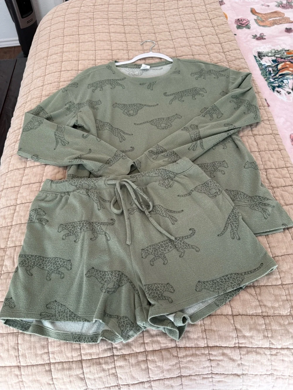 Jasmine and Ginger pajama set